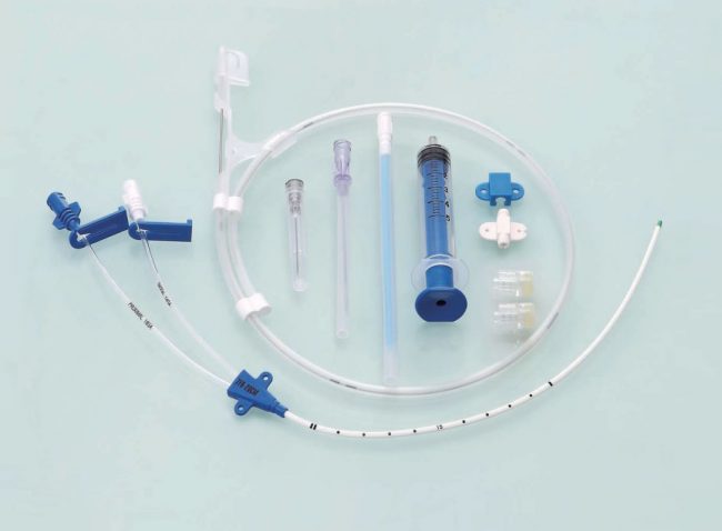 Central venous catheter kit